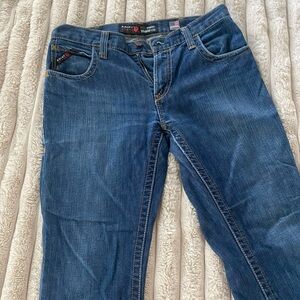 Ariat | Blue Straight Leg Jeans with Classic Indigo Style | Size 30/32